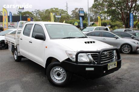 White 2012 Toyota Hilux Dual Cab Pick-up Sr