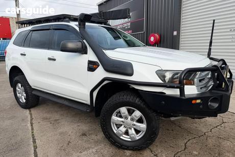 2016 Ford Everest Ambiente