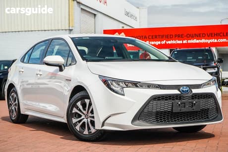 White 2021 Toyota Corolla Sedan Ascent Sport Hybrid