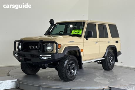 Gold 2024 Toyota Landcruiser Wagon Lc76 Gxl + Diff Locks
