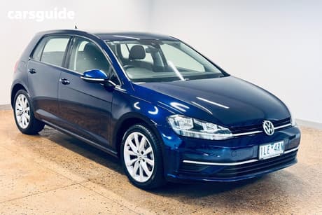 Blue 2017 Volkswagen Golf Hatchback 110 Tsi Highline