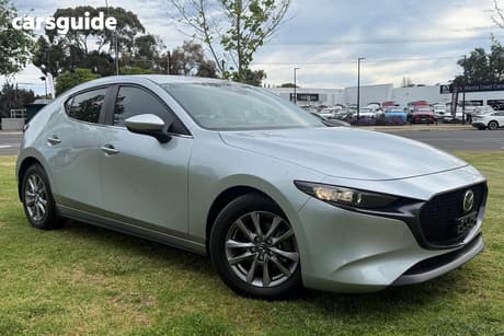 Silver 2021 Mazda 3 Hatchback G20 Pure