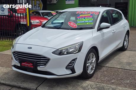 White 2019 Ford Focus Hatchback Ambiente
