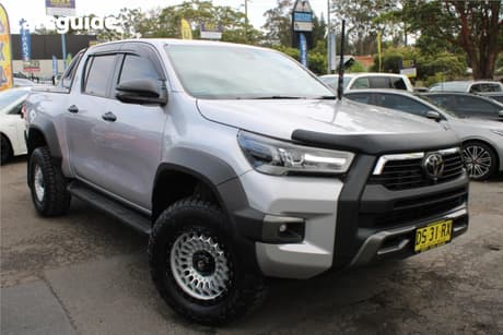 Silver 2024 Toyota Hilux Double Cab Pick Up Rogue 48V (4X4)