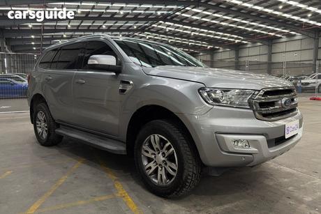 Silver 2016 Ford Everest Wagon Trend (Rwd)