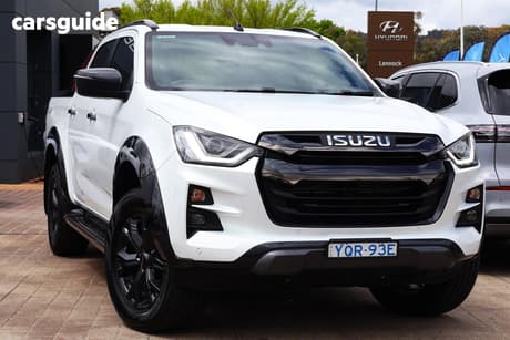 White 2022 Isuzu D-MAX Crew Cab Utility X-Terrain (4X4)
