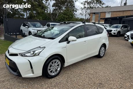 White 2017 Toyota Prius V SUV I-TECH HYBRID ZVW40R UPGRADE