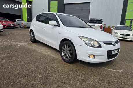 White 2011 Hyundai I30 Hatchback Slx