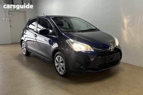 Blue 2019 Toyota Yaris Hatchback Ascent