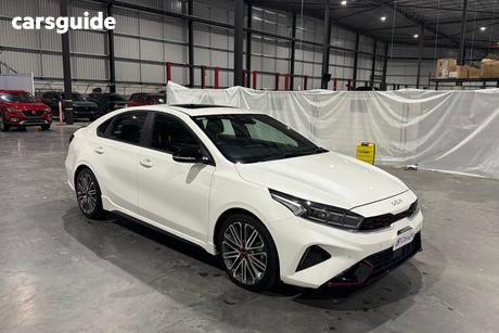 White 2023 Kia Cerato Sedan Gt