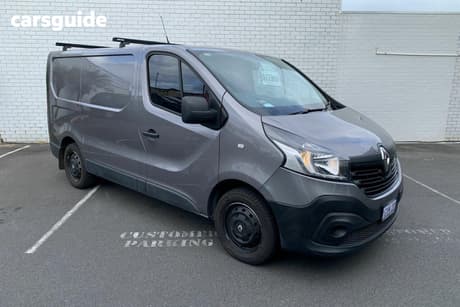 Grey 2019 Renault Trafic Commercial LOW ROOF SWB