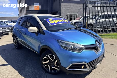 Blue 2015 Renault Captur Wagon Dynamique