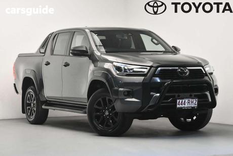 2022 Toyota Hilux Rogue (4X4)