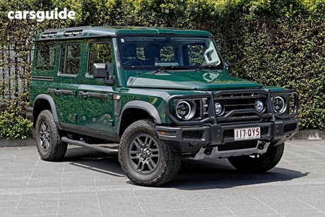 Green 2025 Ineos Grenadier Wagon Fieldmaster Edition
