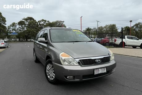 Grey 2010 Kia Carnival Wagon Exe