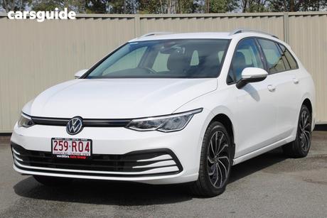 White 2022 Volkswagen Golf Wagon 110Tsi