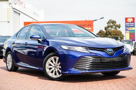 Blue 2020 Toyota Camry Sedan Ascent (Hybrid)