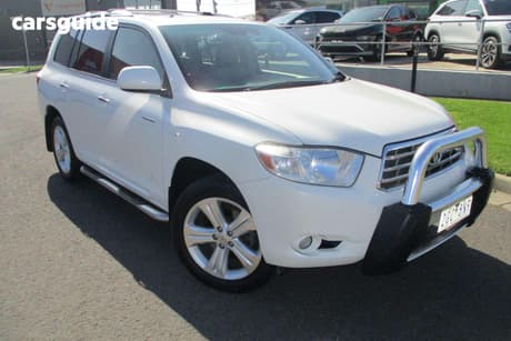 White 2009 Toyota Kluger Wagon Grande (4X4)