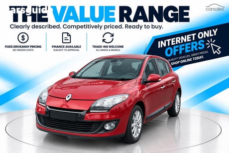 Red 2012 Renault Megane Hatchback Dynamique