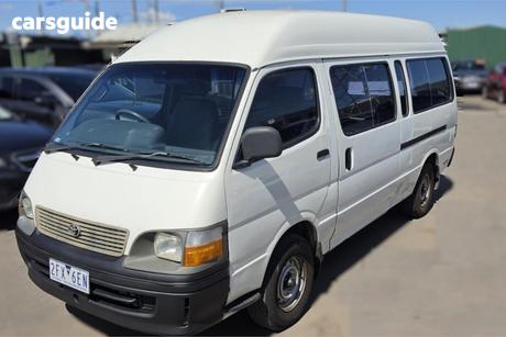 White 2003 Toyota HiAce Bus Commuter