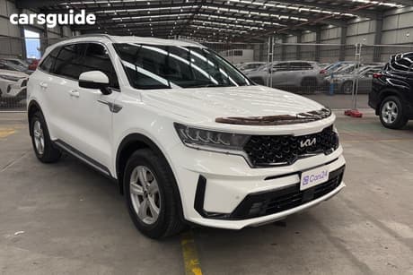 White 2022 Kia Sorento Wagon S 7 Seat
