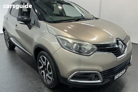Gold 2015 Renault Captur Wagon Dynamique