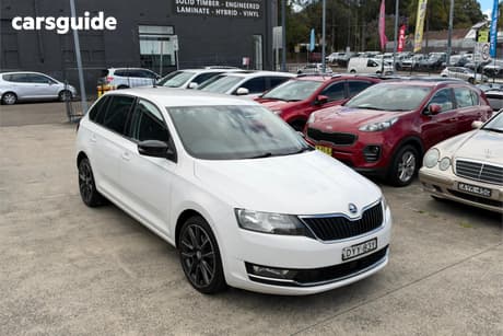 White 2018 Skoda Rapid Spaceback Wagon 92 Tsi