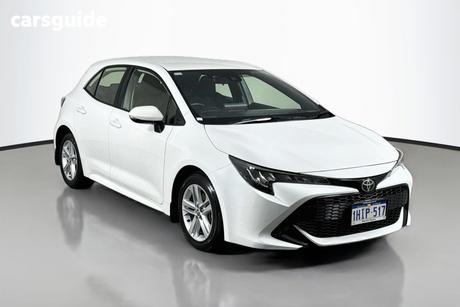 White 2021 Toyota Corolla Hatchback Ascent Sport