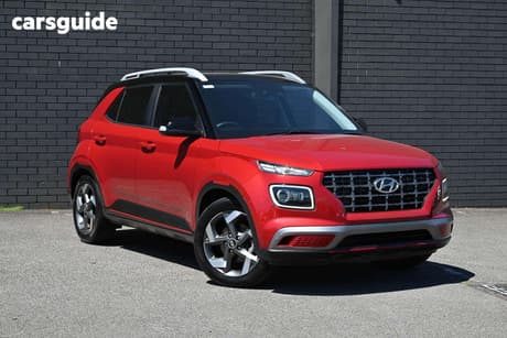 Red 2020 Hyundai Venue Wagon Elite ((Sunroof)
