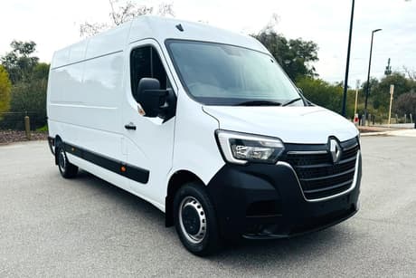 White 2025 Renault Master Van Pro Lwb Fwd (110Kw) L3H2