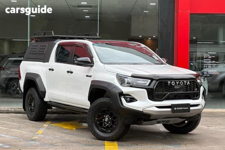 White 2024 Toyota Hilux Double Cab Pick Up Gr-Sport (4X4)