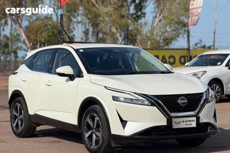 White 2023 Nissan Qashqai Wagon St