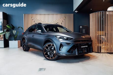 Grey 2026 Cupra Formentor SUV VZ5 4WD