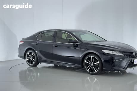 Black 2019 Toyota Camry Sedan Sx
