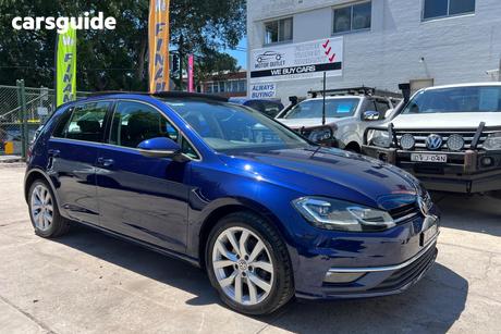 Blue 2018 Volkswagen Golf Hatchback 110 Tsi Highline