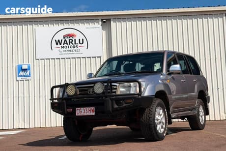2003 Toyota Landcruiser Wagon Sahara (4X4)