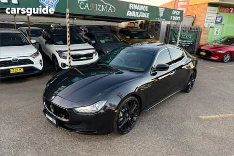Black 2016 Maserati Ghibli Sedan