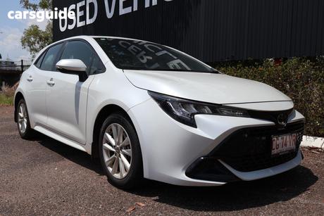 White 2022 Toyota Corolla Hatchback Ascent Sport + Navigation