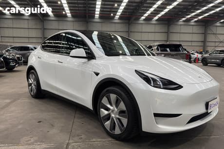 White 2022 Tesla Model Y Wagon Rear-Wheel Drive