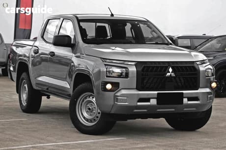 Silver 2025 Mitsubishi Triton Double Cab Pick Up Glx (4X4) 1T Payload