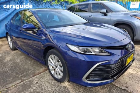 Blue 2021 Toyota Camry Sedan Ascent Hybrid