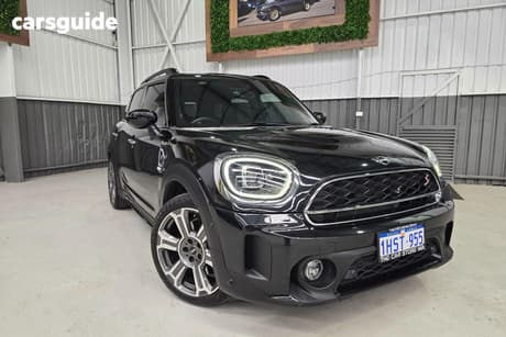 Black 2022 Mini Countryman Wagon Cooper S Mini Yours