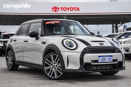 White 2022 Mini Cooper Hatchback S Mini Yours 5D Hatch