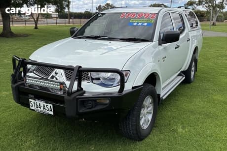 White 2012 Mitsubishi Triton Double Cab Utility Gl-R (4X4)