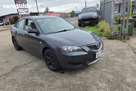 Grey 2005 Mazda 3 Sedan Neo