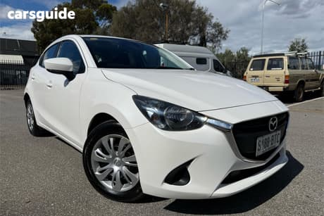 White 2017 Mazda 2 Hatchback Neo