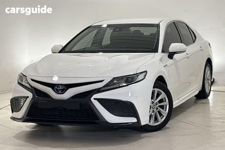 White 2021 Toyota Camry Sedan Ascent Sport Hybrid