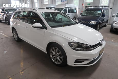 White 2020 Volkswagen Golf Wagon 110 Tsi Comfortline