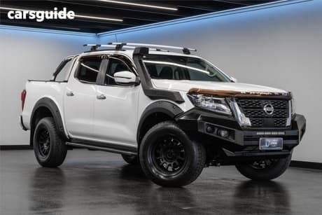 White 2021 Nissan Navara Dual Cab Pick-up St-X (4X4) Cloth/No Sunroof