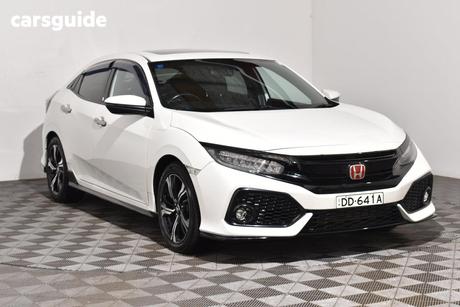 White 2017 Honda Civic Hatchback Rs